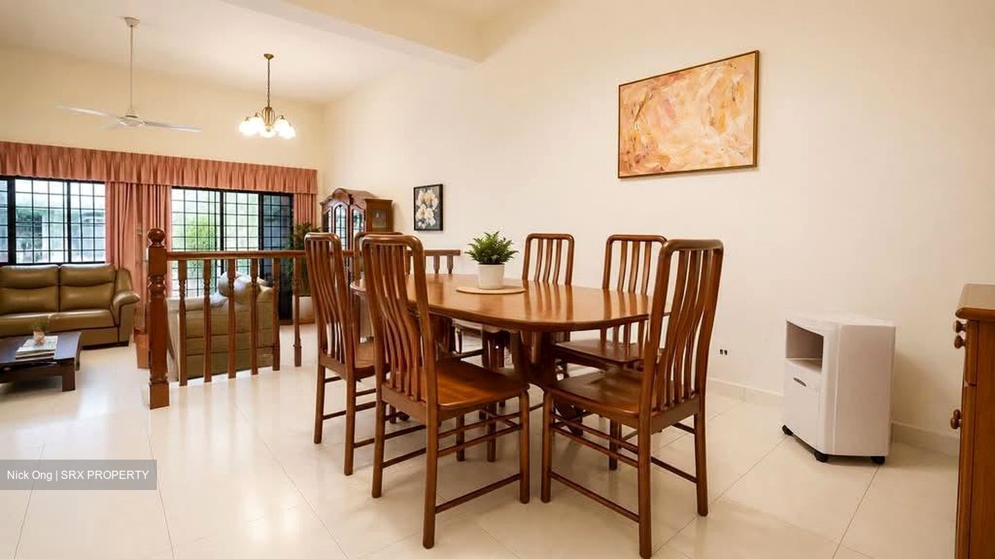 Bedok Ria (D16), Terrace #572619311